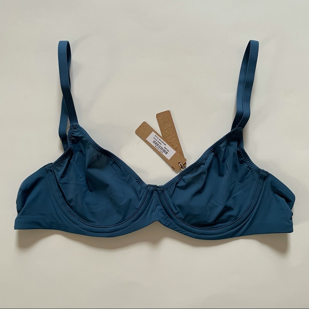 SKIMS jelly sheer underwire bra and biker shorts set